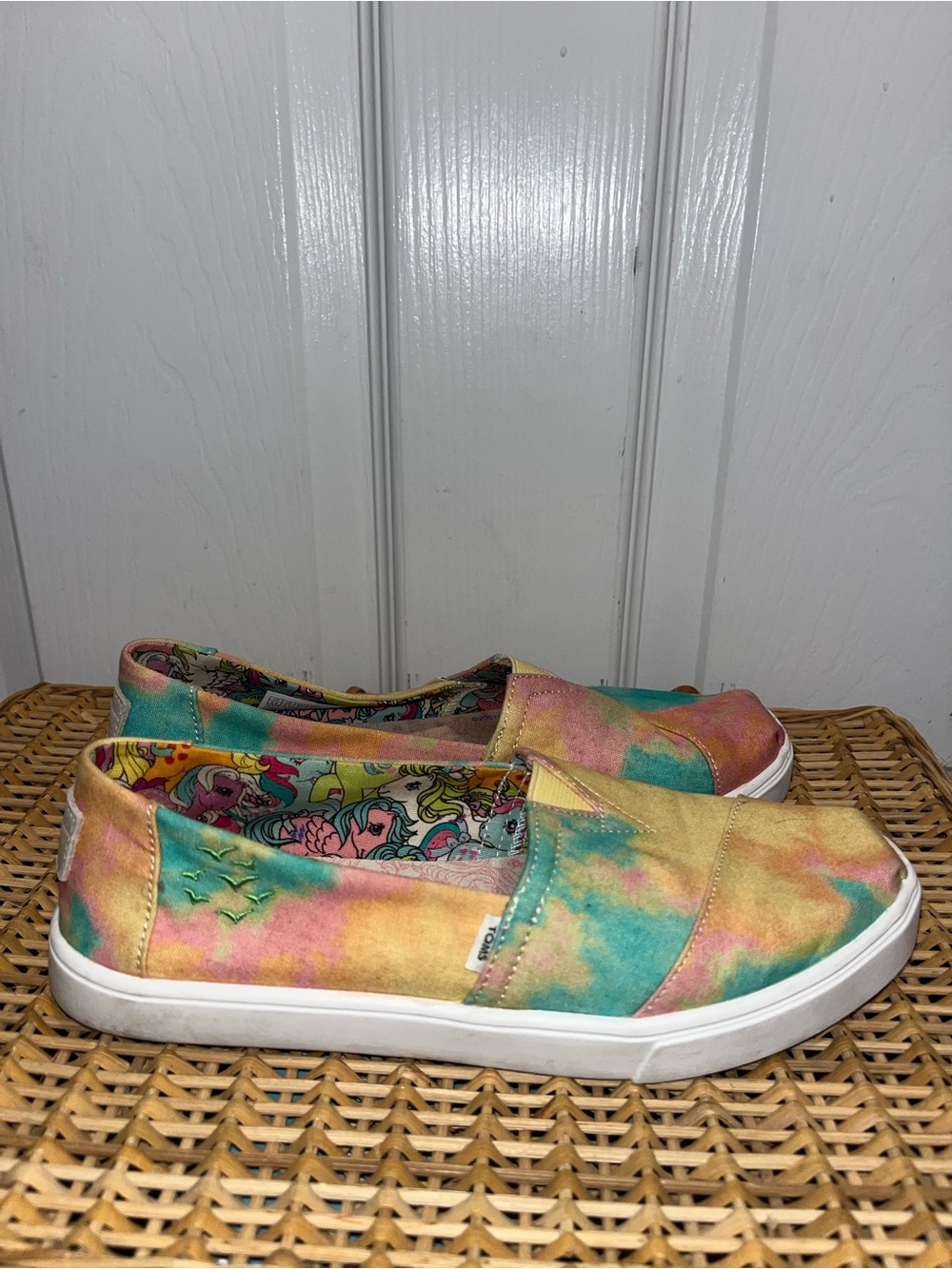 TOMS x MY LITTLE PONY Tie dye Alpargata slip ons
